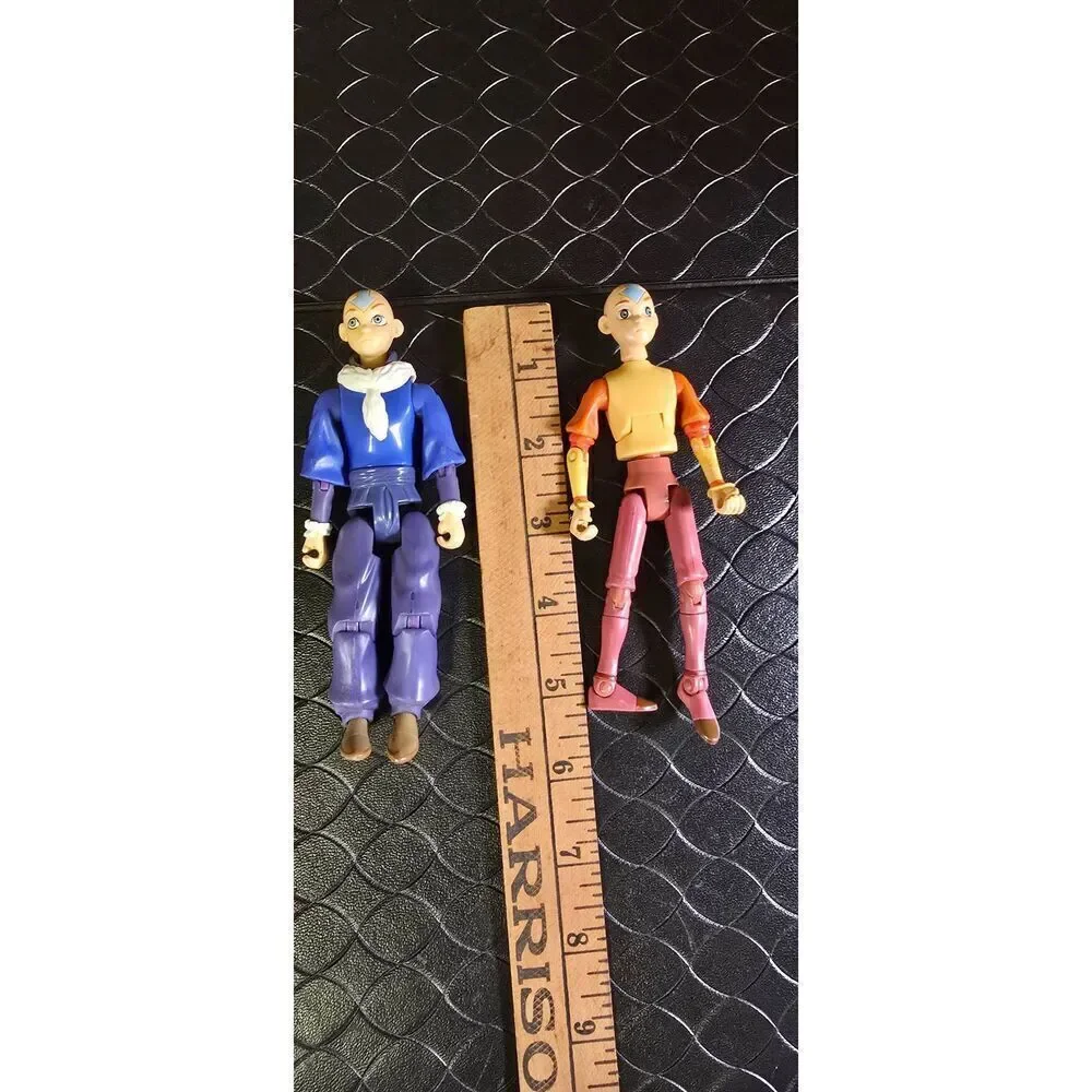 2 Avatar The Last Airbender Aang action figures